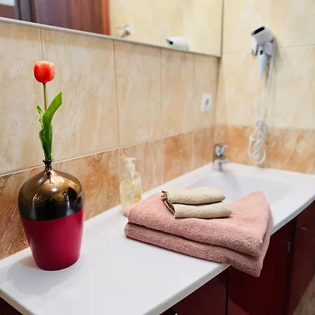 Oregano Apartamento Siófok