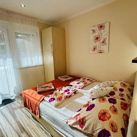 Oregano Apartmán *