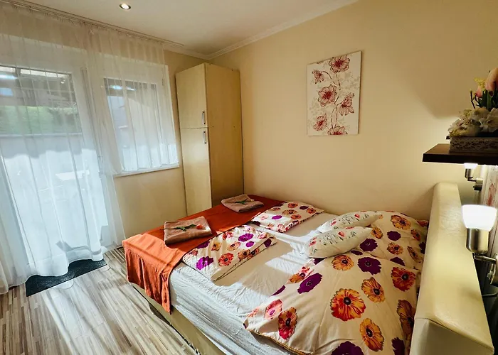 Oregano Apartmán *